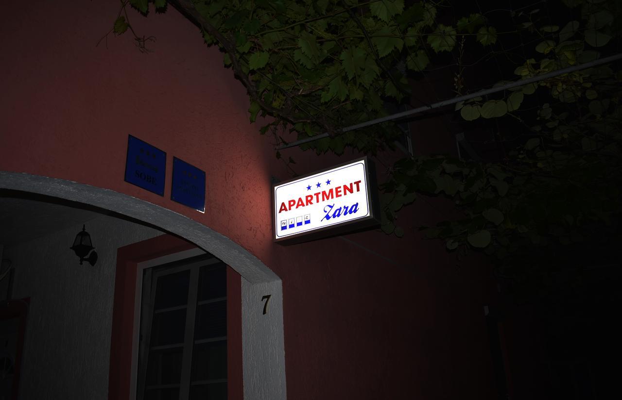 Apartments Zara Exterior photo